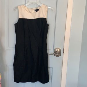 Ann Taylor black and white dress
